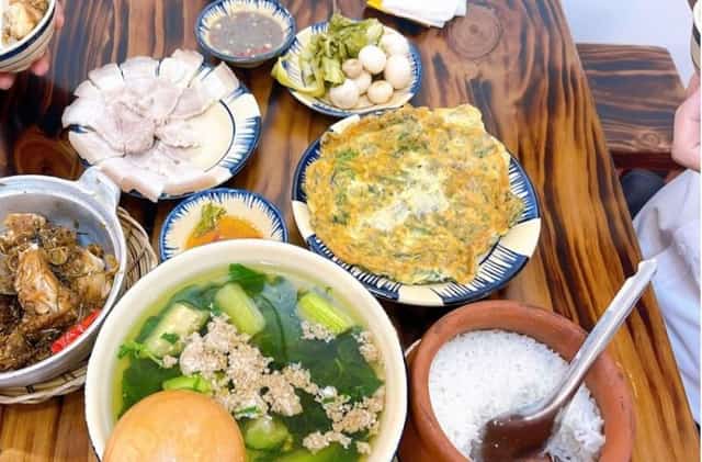 Bac Nam Truc Binh Restaurant (Collected)