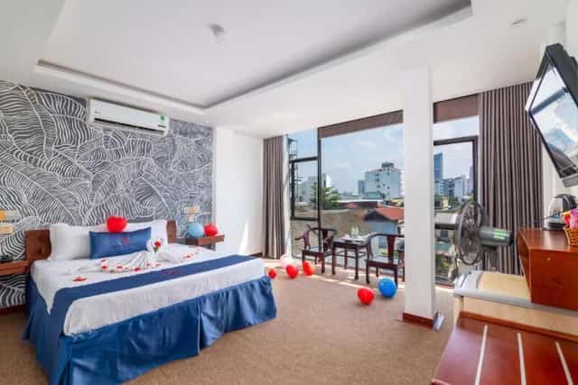 Amona Hotel