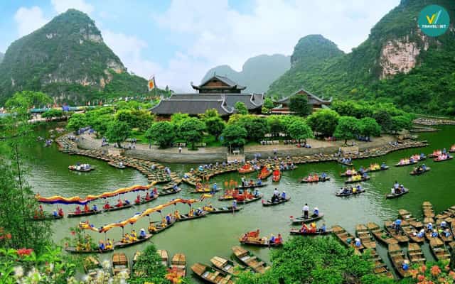 Quan-the-san-the-gioi-trang-an