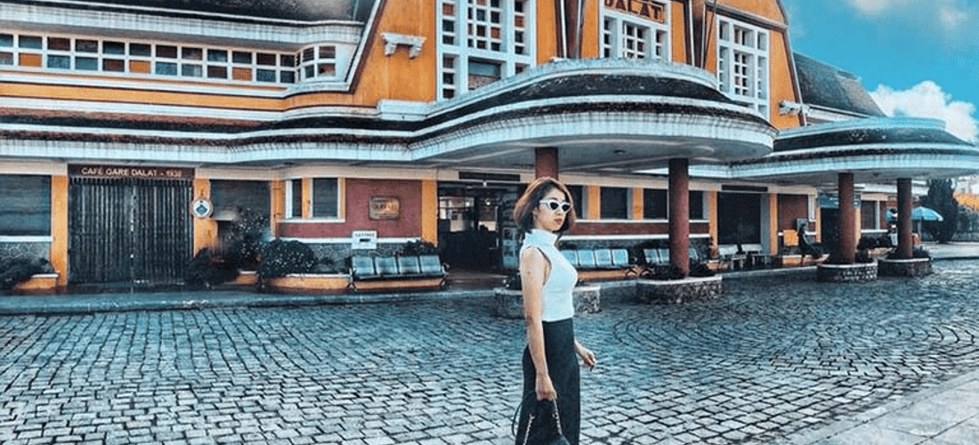 Ga Đà Lạt là một trong những địa điểm sống ảo siêu đẹp và hấp dẫn của thành phố ngàn hoa.