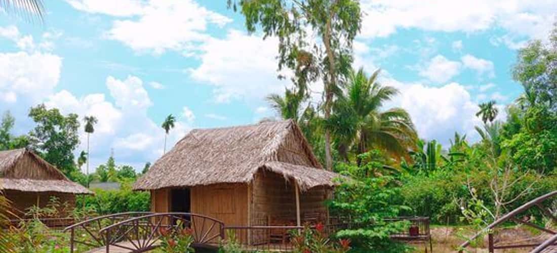 벤째 그린 빌리지(Ben Tre Green Village)는 호치민시에서 남서쪽으로 약 80km 떨어져 있습니다.