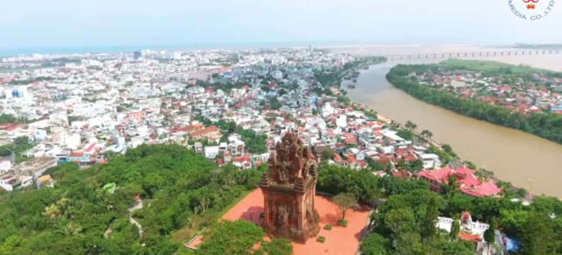 Tháp Nhạn - Góc nhìn trên cao