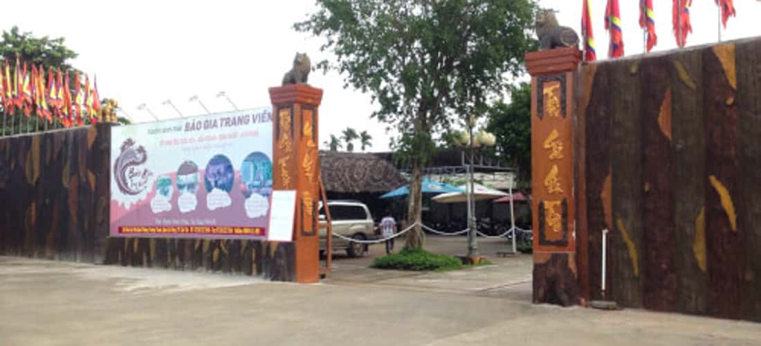 Bao Gia Trang Vien 생태 정원 게이트