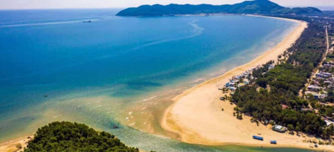Canh Duong Beach - 오버헤드 뷰