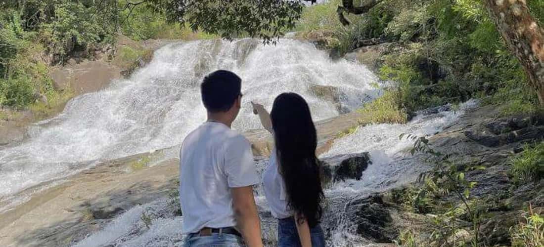 Thác Bìm Bịp và câu chuyện tình yêu cảm động
