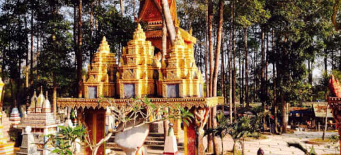 Chùa Đất Sét ngôi chùa đẹp nhất nhì tỉnh Sóc Trăng