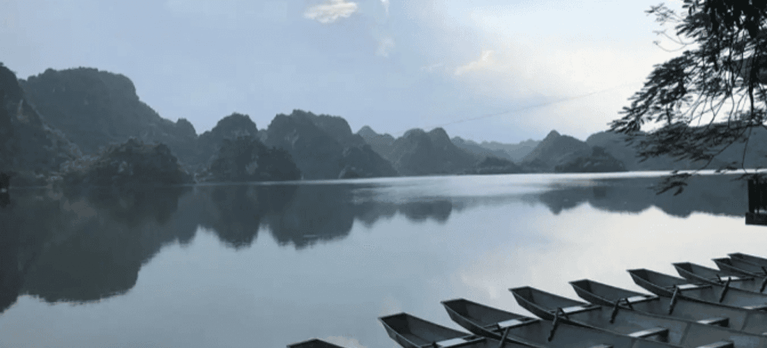 Khu du lịch Quan Sơn - “Hạ Long thu nhỏ” ngay sát Thủ đô.