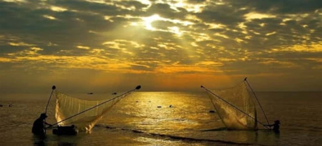 Thưởng thức nét đẹp hoang sơ của bãi biển Đồng Châu