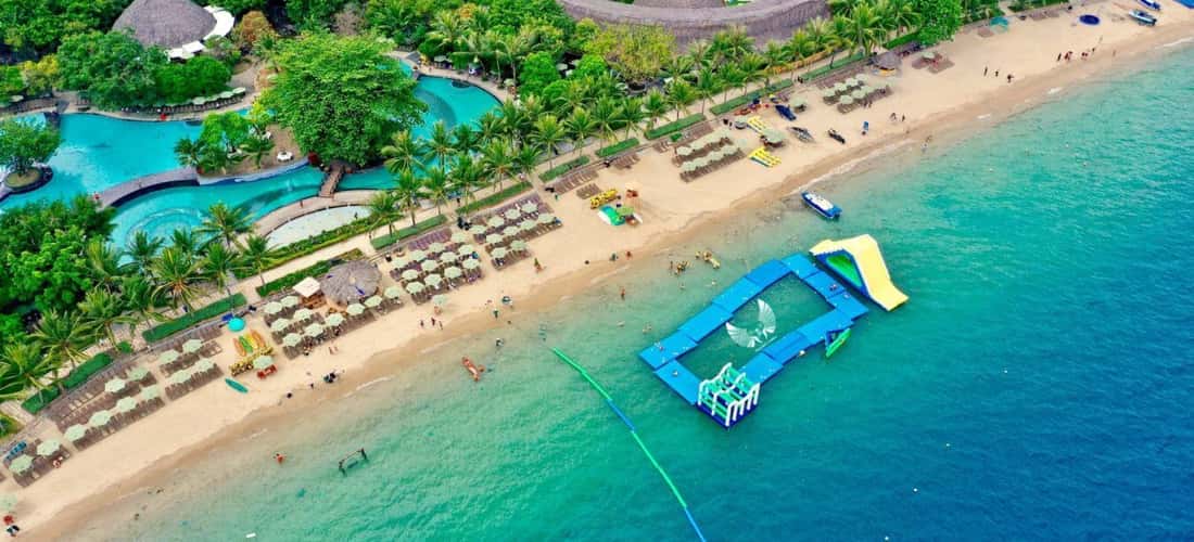 Dù là bất kể khoảng thời gian nào trong năm, khi đến với Hòn Tằm bạn cũng sẽ được tận hưởng vẻ đẹp bình yên tuyệt đẹp.
