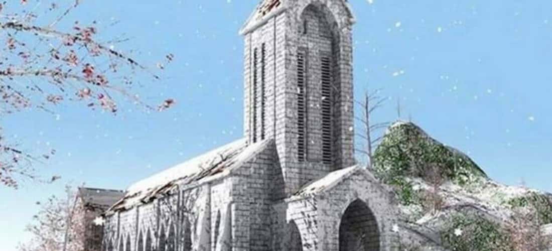 Vẻ đẹp của nhà thờ đá Sapa lúc tuyết rơi