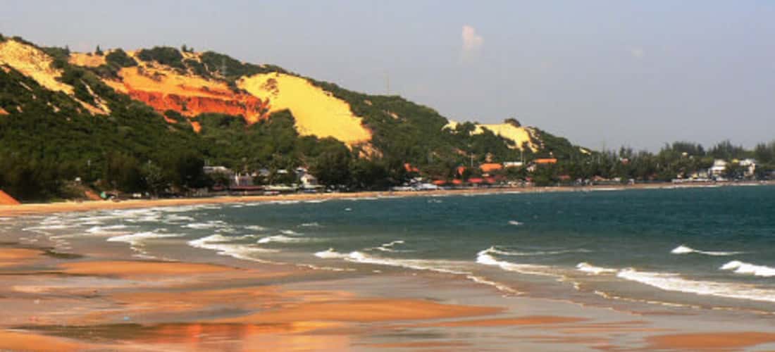 Bãi biển Mũi Né - Top 10 bãi biển đẹp nhất khu vực châu Á Thái Bình Dương