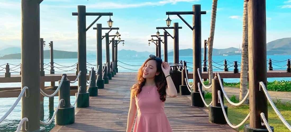 Cầu cảng là điểm check in lý tưởng cho các bạn trẻ