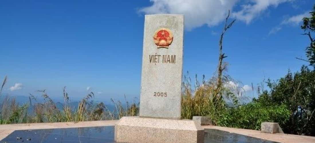 Cột mốc cực Tây A Pa Chải