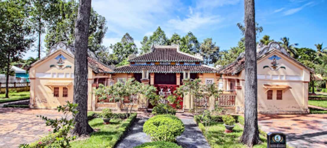 Di tích lịch sử , kiến trúc tiêu biểu - Văn Thánh Miếu