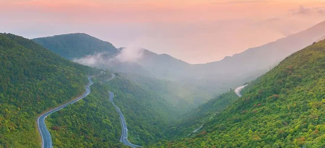 Hai Van Pass 的壮丽景色