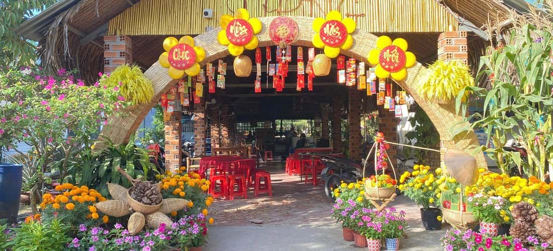 Vườn trái cây 9 Hồng là địa điểm tham quan nổi tiếng ở Cần Thơ.