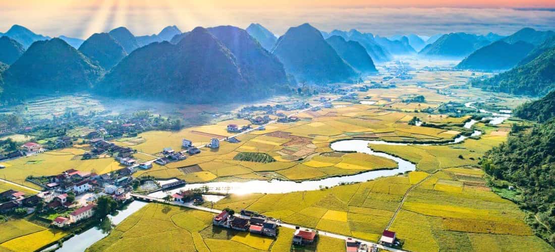 在那莱山顶看日落