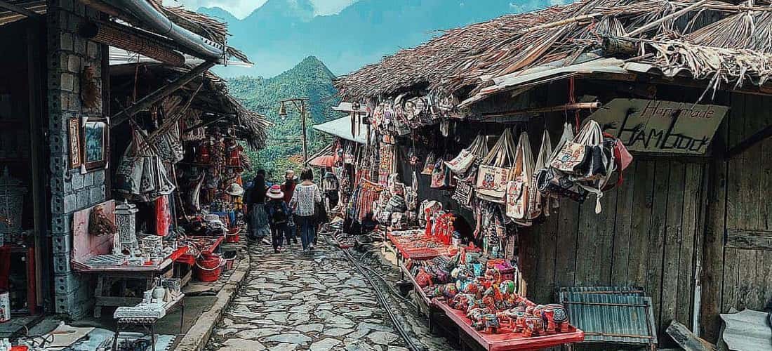 Bản Cát Cát -ngôi làng cổ đẹp nhất núi rừng Tây Bắc