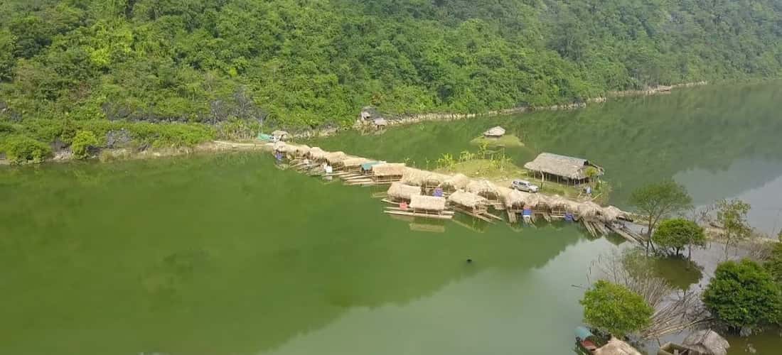 Vẻ đẹp hồ Noong vào mùa nước cạn