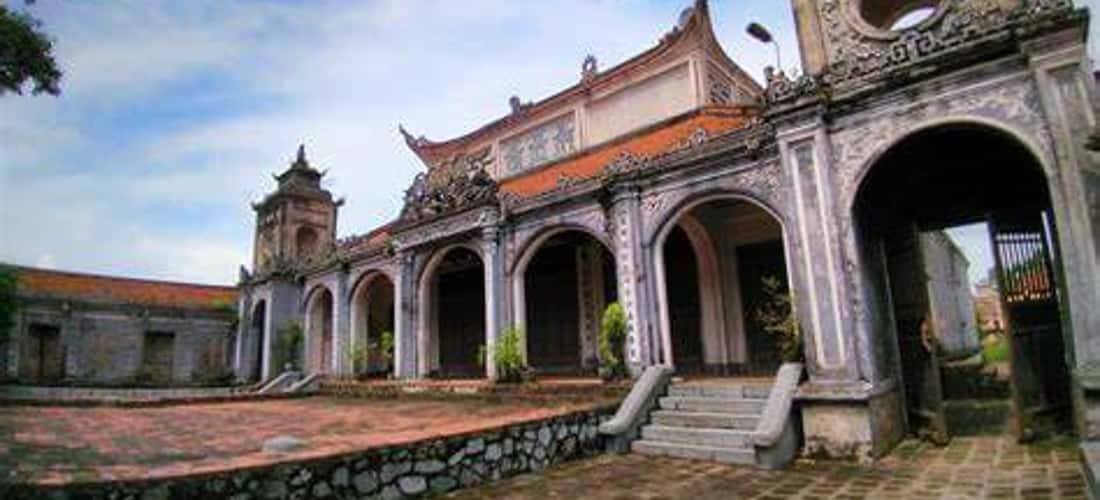 Ghé thăm làng nghề chạm bạc Đồng Xâm làng nghề hơn 300 tuổi