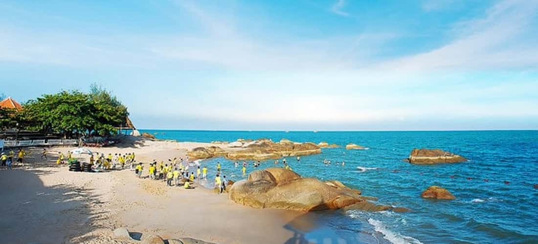 Biển Long Thủy - Thiên đường nghỉ mát của Phú Yên