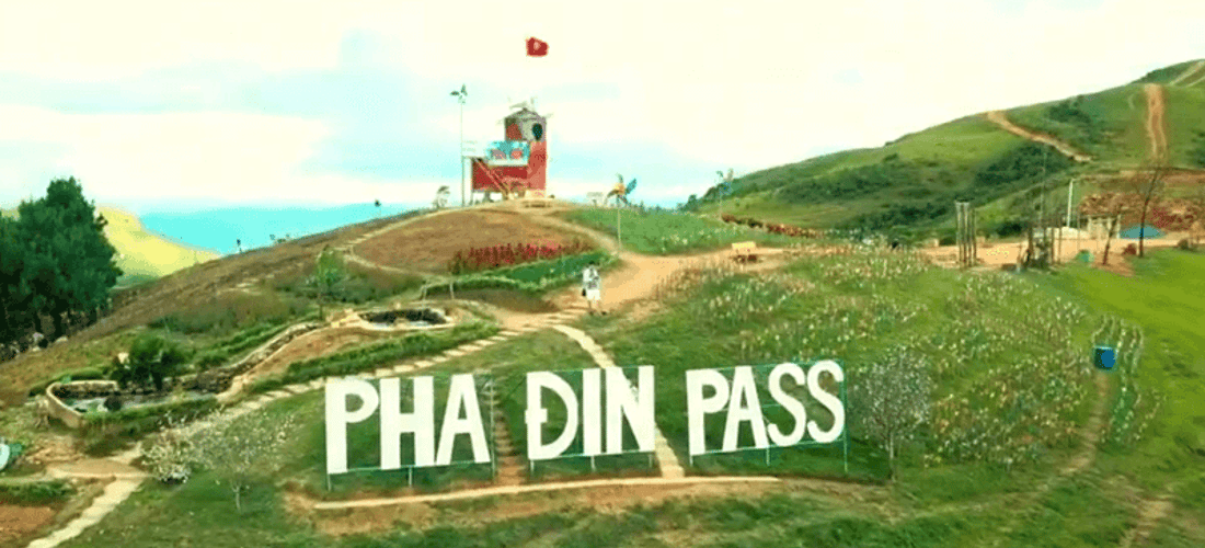 Vẻ đẹp thơ mộng của đèo Pha Đin