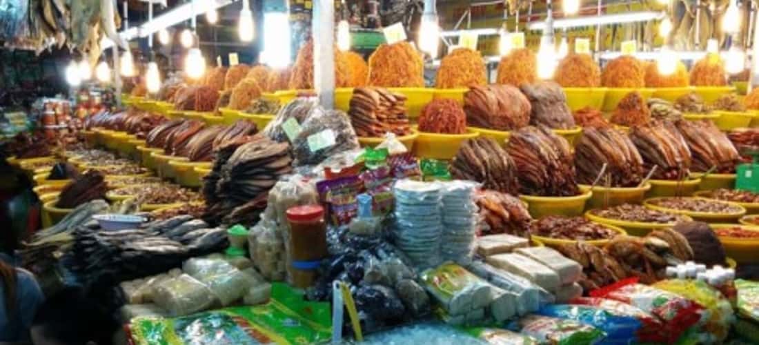 Buổi tối ở chợ Tinh Biên