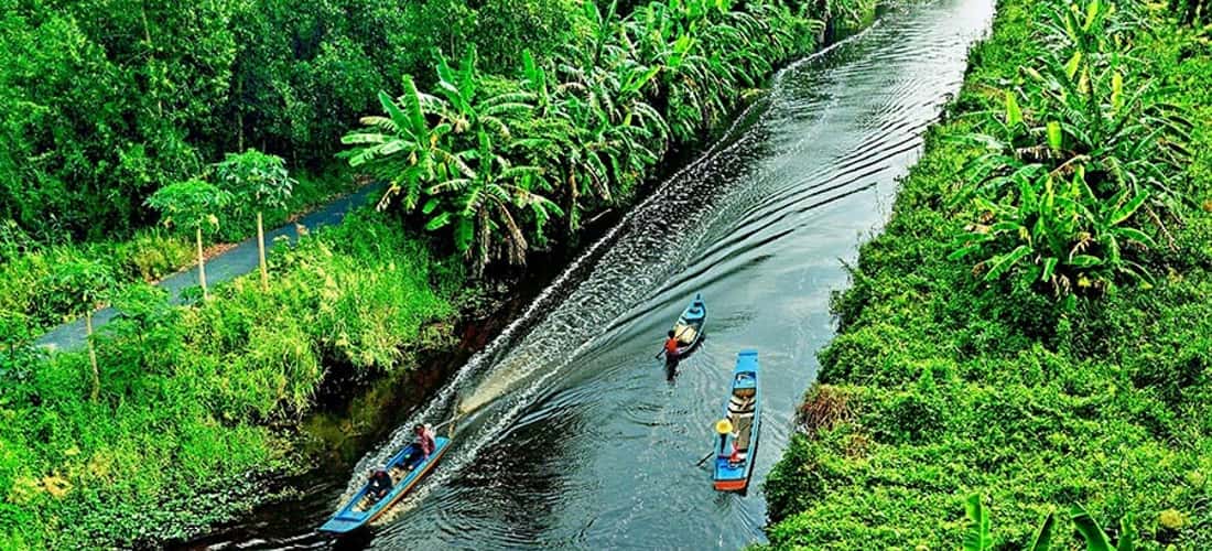 Song Trem生态旅游区以其美丽的自然景观、清新的空气和多样的动植物而闻名。