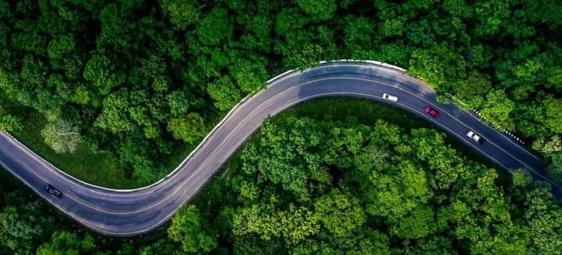 Cung đèo nhìn từ trên cao
