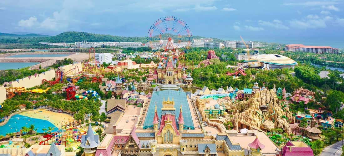 VinWonders Phu Quoc 于 2020 年 6 月 1 日开业，这是越南旅游业的新转折点。