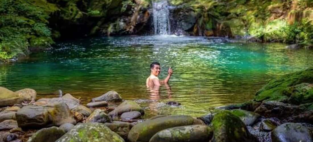 Hồ Truồi thực sự là địa điểm tham quan hấp dẫn bậc nhất hiện nay mà bạn không nên bỏ lỡ.