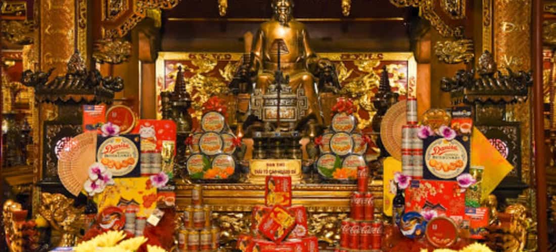 Bên trong Thành cổ Xương Giang