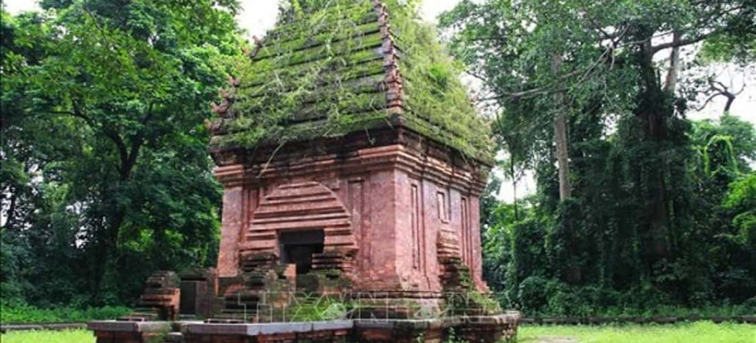 仰爪塔不仅是一件独特的建筑艺术作品,还承载着神秘的古老占族文化。
