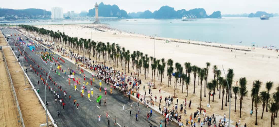 Hoạt động tại Bãi Cháy