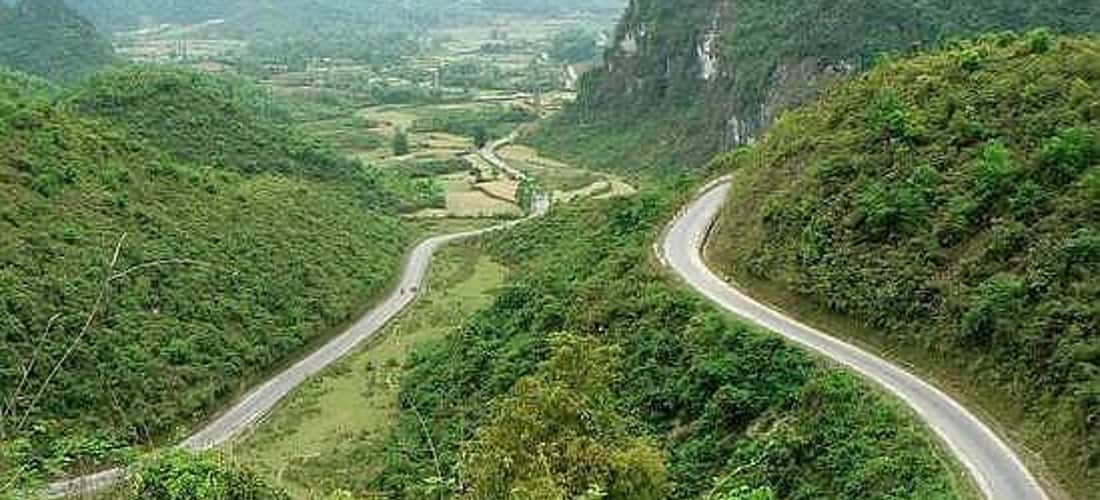在Khe Pass中发现奇妙的自然美景。
