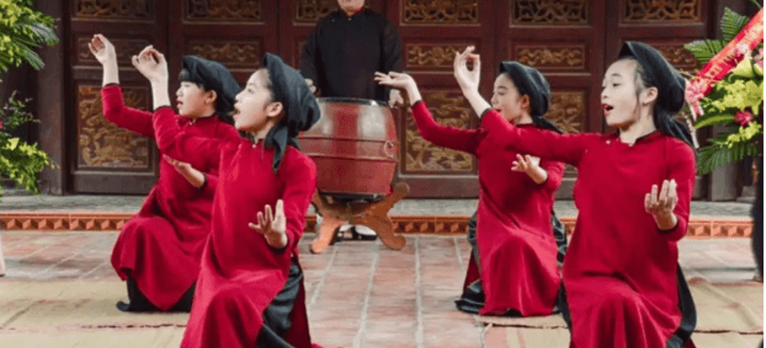 Hung Lo Gonical Village是存储传统Xoan歌曲的地方。