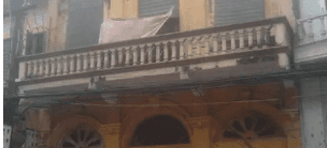 法国建筑标记在旧城区的许多房屋中(83 Hoang van Thu)。
