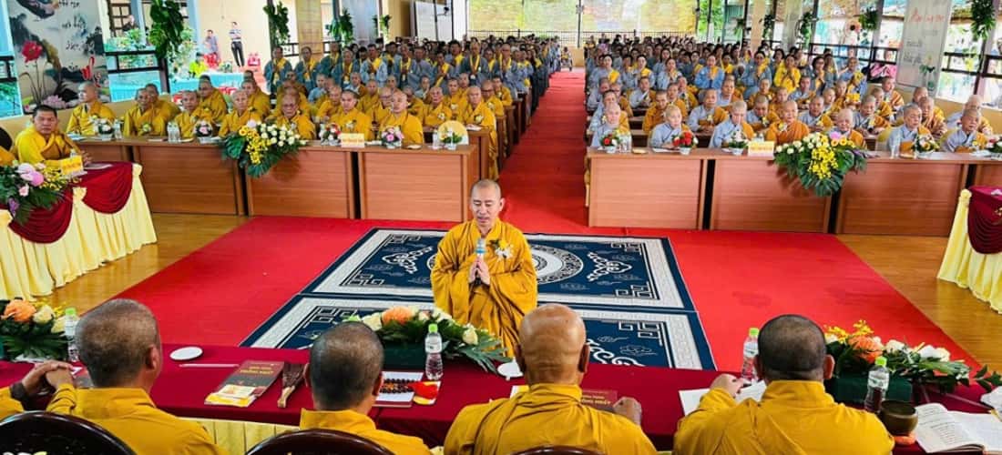 Truc Lam Soc Trang Zen Monastery는 위대한 문화적, 예술적 가치뿐만 아니라 불교의 영적 삶에도 중요합니다.