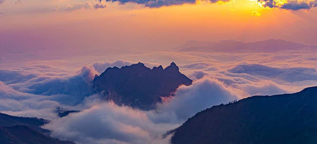 这是一座高山