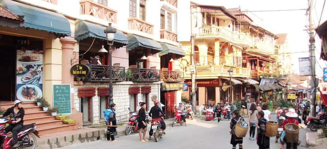 Nếu có dịp ghé Sapa bạn nhớ ghé đến khu phố Tây này và trải nghiệm vẻ đẹp có một không hai này.