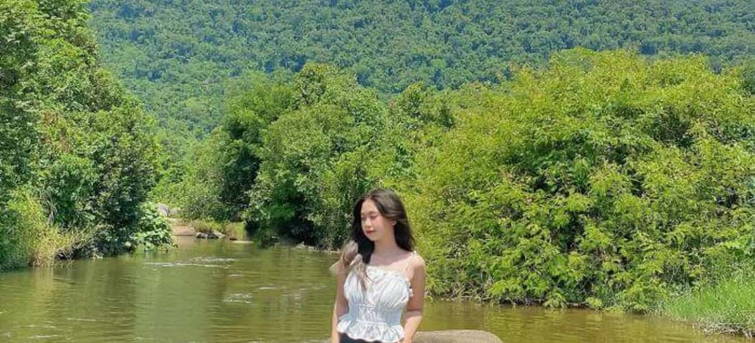 Suối Thanh Niên là điểm đến hấp dẫn ở Đắk Lắk.