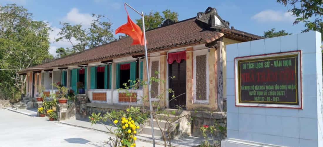 Nhà Trăm Cột ở Tây Ninh