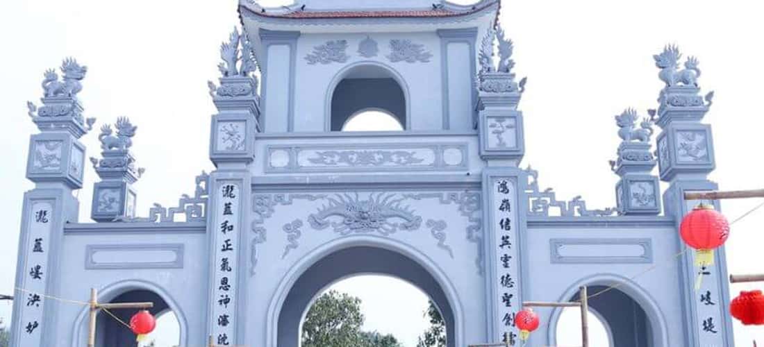 Đền Ông Hoàng Mười có lịch sử hơn 400 năm trước.