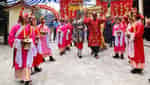 ディアン神の寺院で行われるキーエン祭り