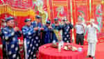 락탄(Lac Tanh) 마을 회관에서 열리는 끼엔(Ky Yen) 축제-5