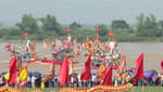 リュックダウ川の軍事祭典