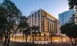 Fairmont Hanoi: Sự Hòa Quyện Tinh Tế Giữa Di Sản Và Tiện Nghi