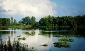 West Bung Binh Thien에서 가장 큰 호수