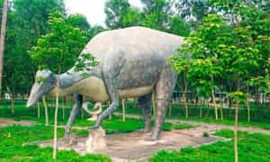 Thung lũng khủng long với cảnh quan thiên nhiên mô phỏng thời tiền sử cùng nhiều công trình tạo hình đẹp mắt