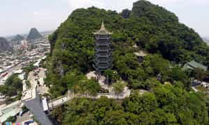 Non Nuoc石雕村是岘港最古老的手工艺村